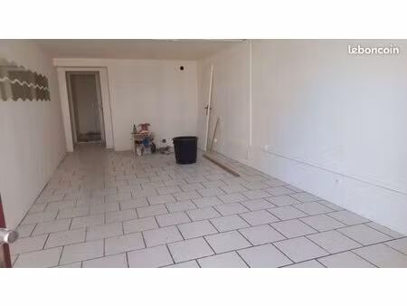 local commercial 45 m² saint-palais