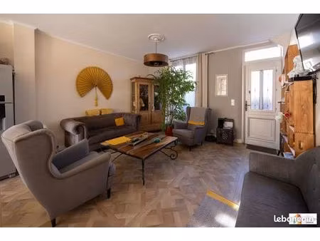 maison 4 pièces 90 m²