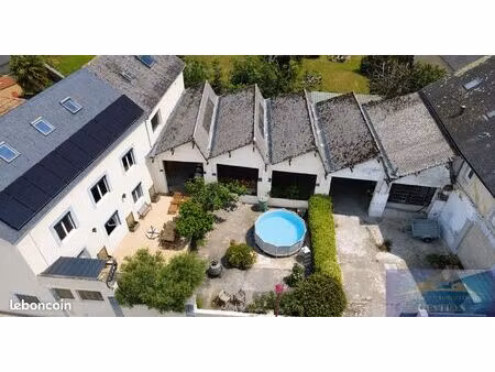 maison 5 pièces 204 m²