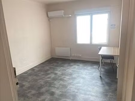 bureau à louer à clermont-ferrand (zone franche urbaine)