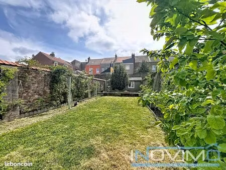 maison 7 pièces 142 m²