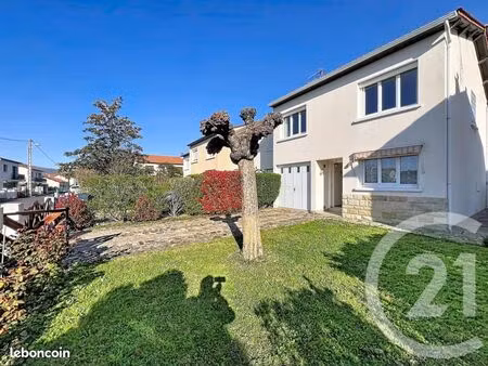 maison 5 pièces 85 m²