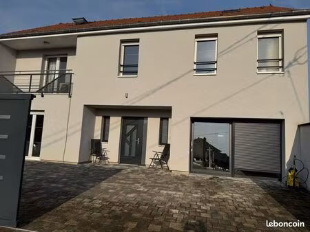 maison moderne individuelle 165m2