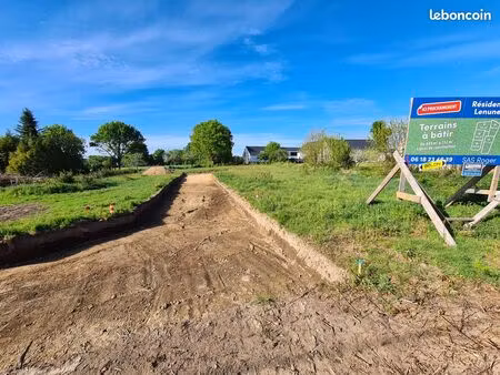 terrain 562m²