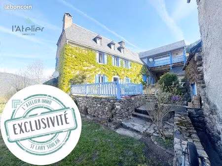 propriété 11 pièces 210 m²