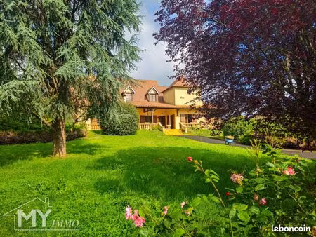 maison 5 pièces 190 m²