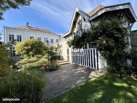 maison 11 pièces 350 m²