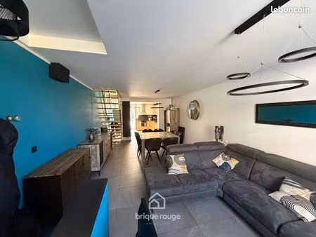 maison 4 pièces 104 m²