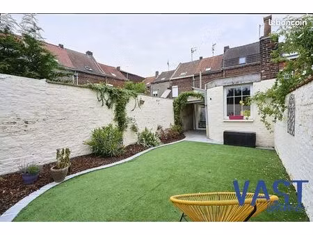 maison 5 pièces 130 m²