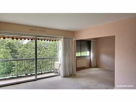 t4  114m²
