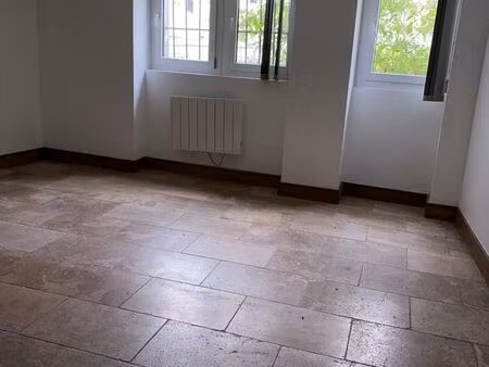 studio 1 pièce 35 m²