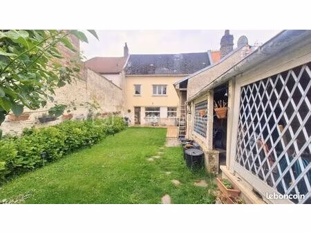 maison de ville 5 pièces 130 m²