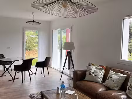 appartement t5 en duplex - ainhoa