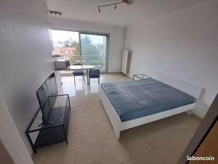 studio meublé de 25 m²  idéal pour un étudiant ou un salarié célibataire