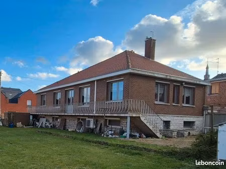 maison individuelle + jardin