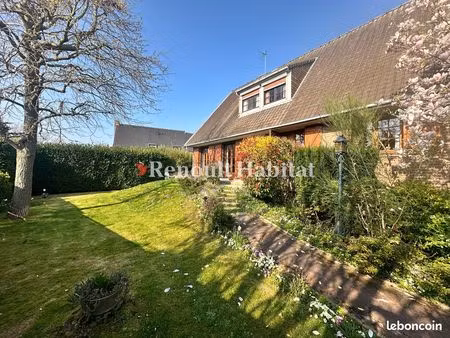 maison 9 pièces 145 m²