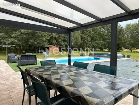 maison 7 pièces 165 m²