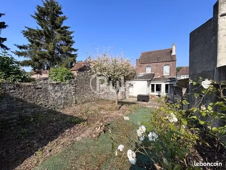 maison de ville 4 pièces 100 m²