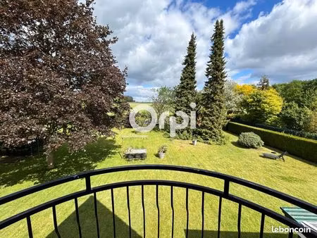 maison 5 pièces 159 m²