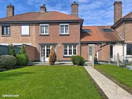 maison 4 pièces 100 m²