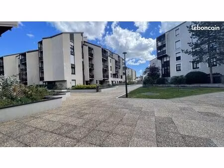 appartement 4 pièces 100 m²
