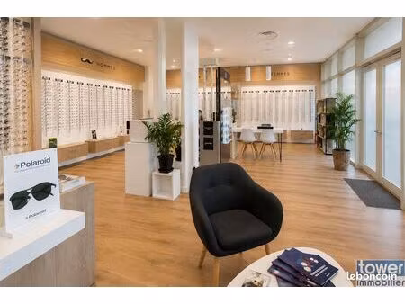 boutique 104 m² pérols