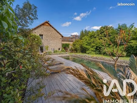ferme 11 pièces 300 m²