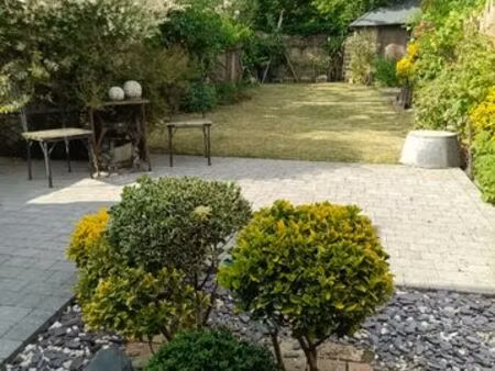 maison de ville avec jardin et ascenseur