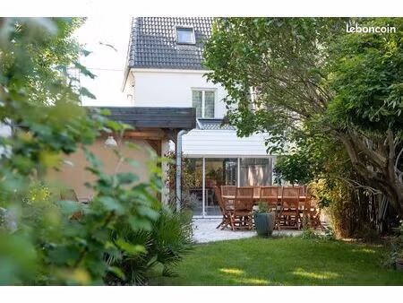 maison villeneuve d'ascq 59650 quartier flers bourg-prés- chateau