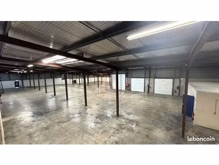local 2212 m² villeneuve-lès-maguelone
