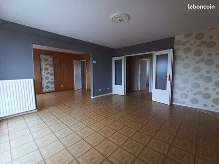 appartement 4 pièces 94 m²