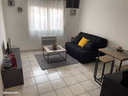 location studio meublé - 20m²