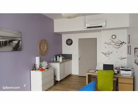 bureau / cabinet