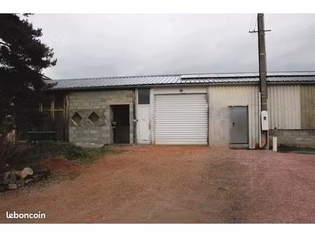 entrepôt-atelier