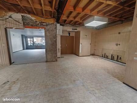 local commercial 115 m2