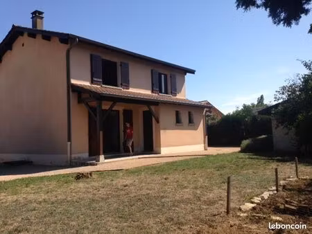 sennece les macon - maison - 124 m² - jardin - grand garage double