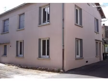 f3 75m² garage et parking