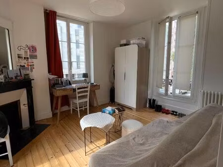 studio 1 pièce 19 m²