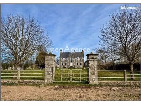 propriété 9 pièces 250 m²