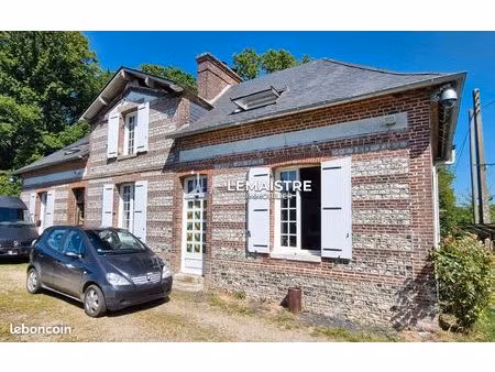 maison 6 pièces 145 m²