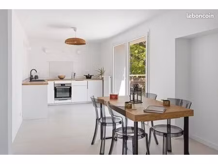 maison familiale 135 m² lumineuse au calme - proximité transports  commerces  écoles et se