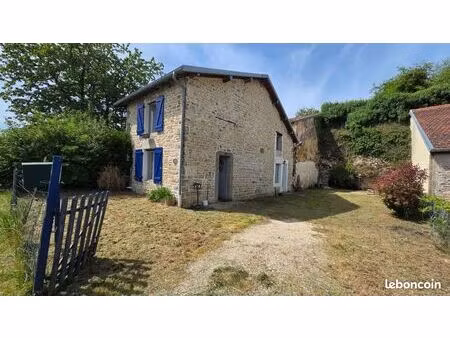 maison 3 pièces 75 m²