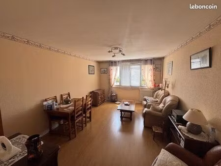 appartement 3 pièces 67 m²