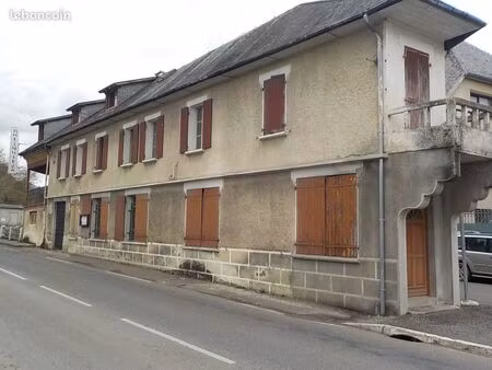 immeuble 380m2 pres bagneres de bigorre