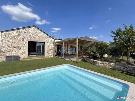 maison 7 pièces 179 m²