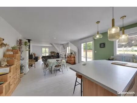 maison 4 pièces 113 m²