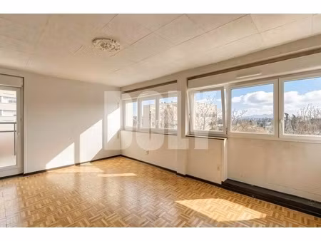 doly - appartement 3 pièces - 56m2 - 75020
