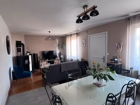 à louer maison rumigny