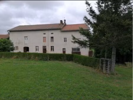 corps de ferme avec terrain et dépendances