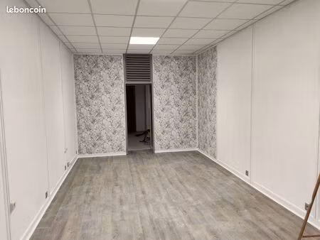 local commercial